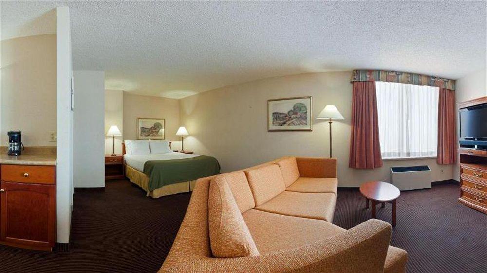 Quality Inn & Suites Regina Downtown Exterior foto