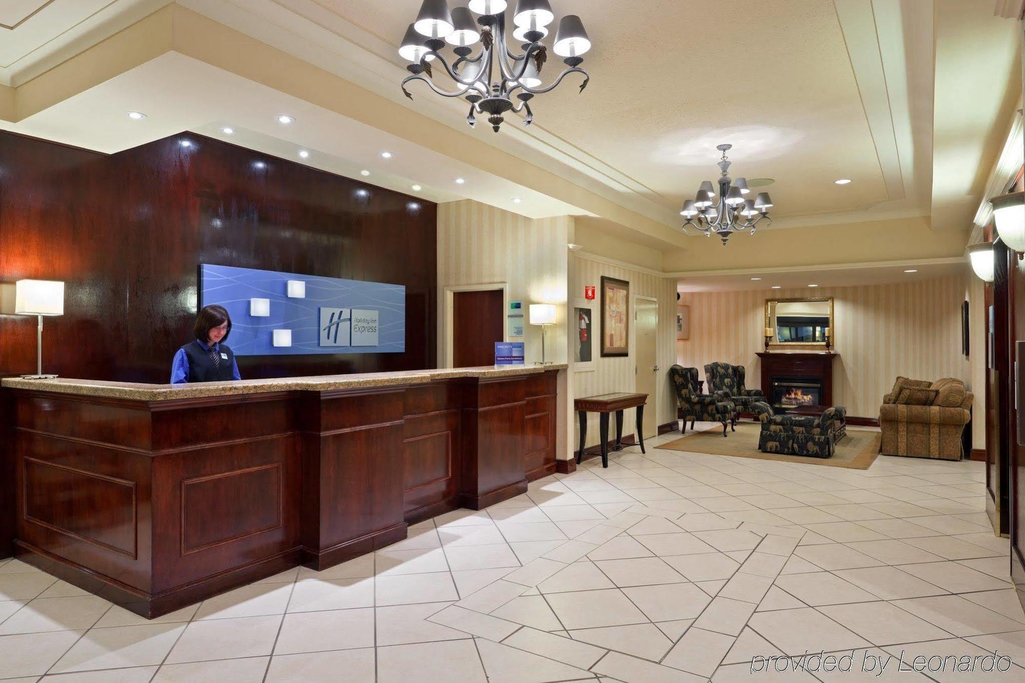 Quality Inn & Suites Regina Downtown Exterior foto